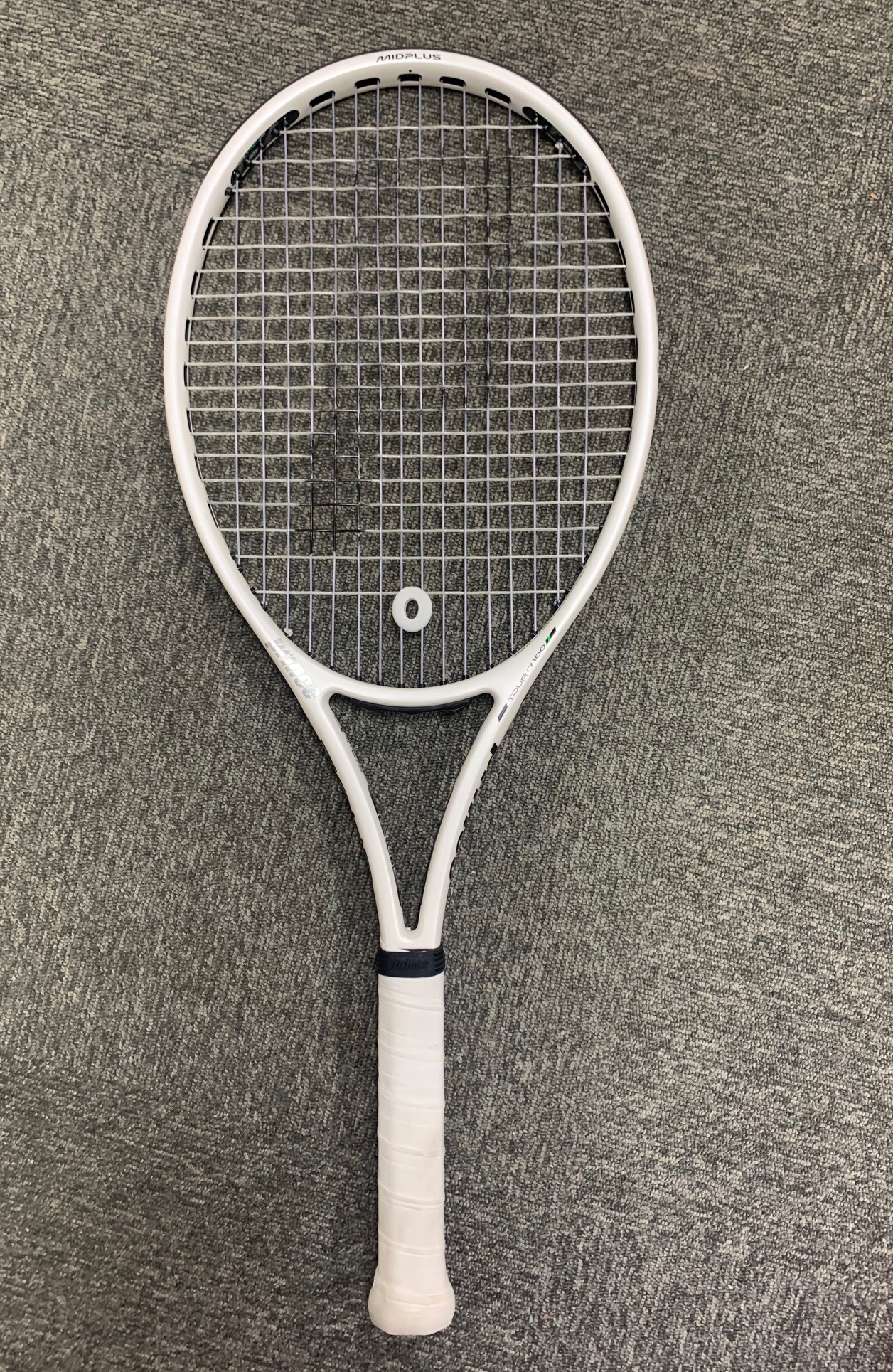 Prince - 中古 テニスラケット プリンス ビースト オースリー 100(300g