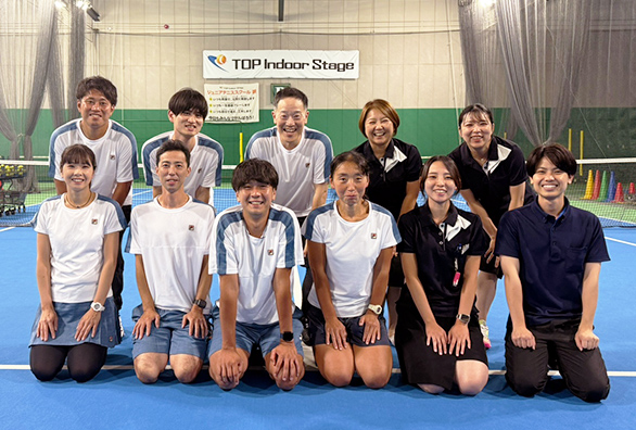 トップインドアステージ多摩 スタッフ集合写真